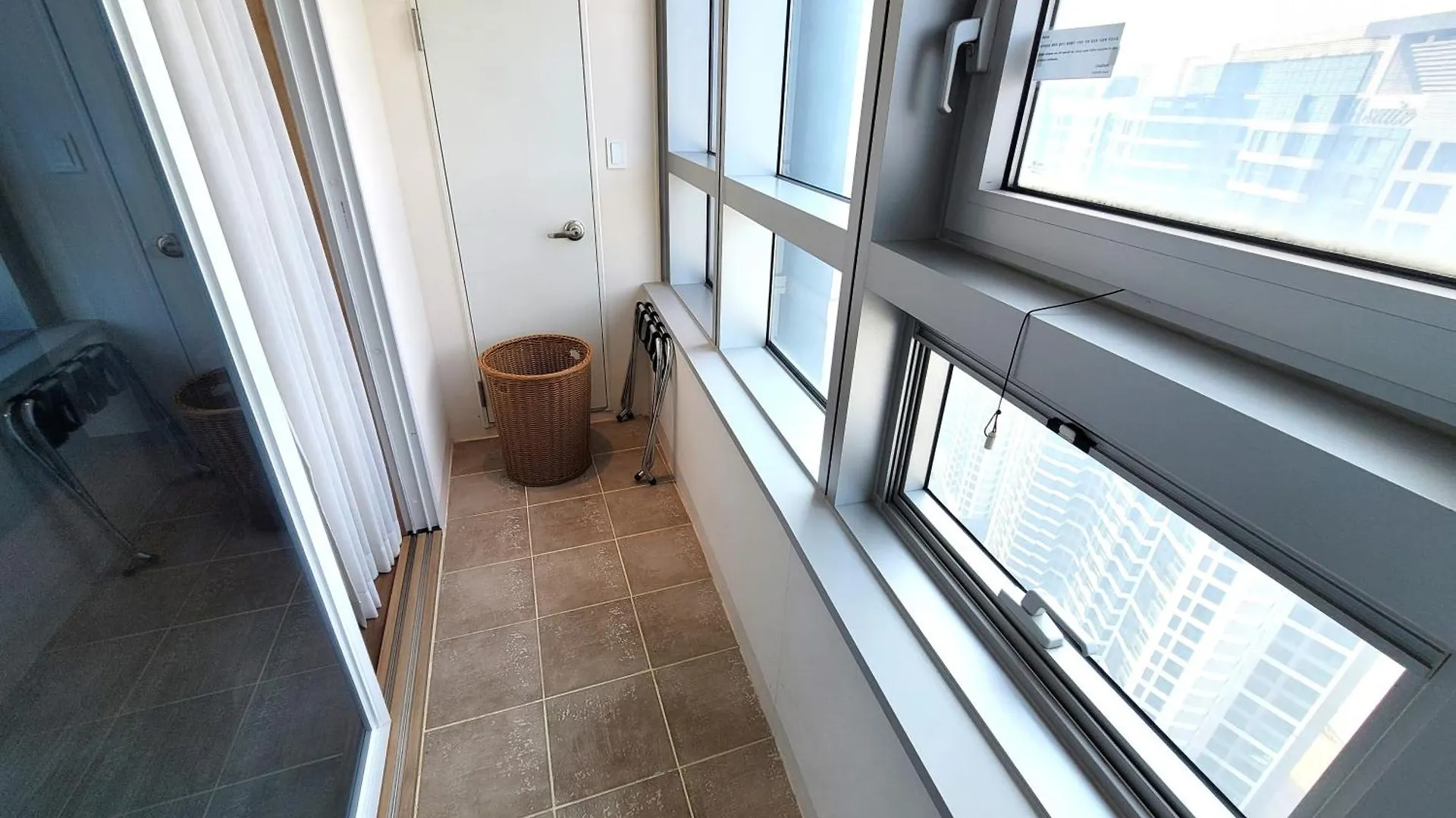 W Residence Hotel Busan 0*,  South Korea