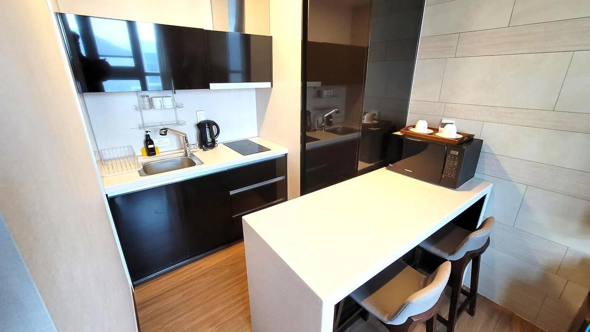 W Residence Hotel Busan Aparthotel