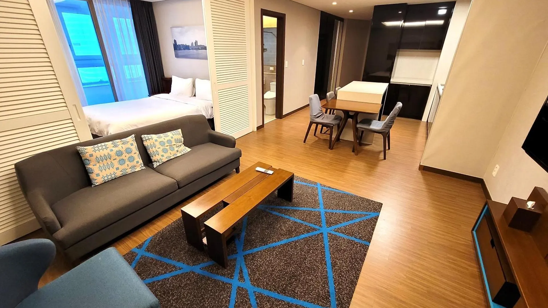 W Residence Hotel Busan Aparthotel