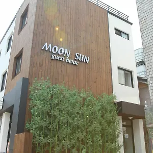 moon-sun-guesthouse.hotels-seoul.net/